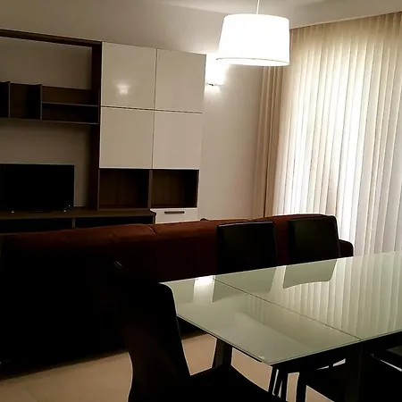 Stylish With Pool Apartamento *