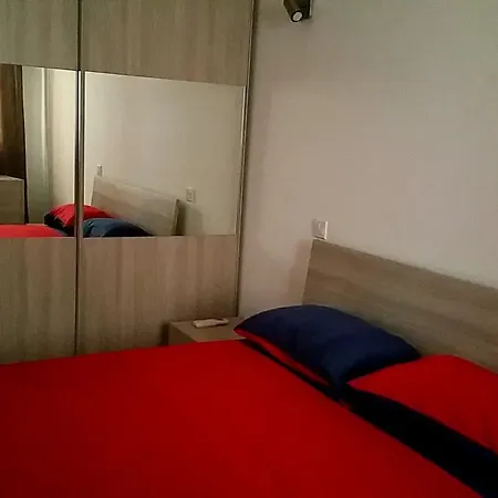 Apartman Stylish With Pool
