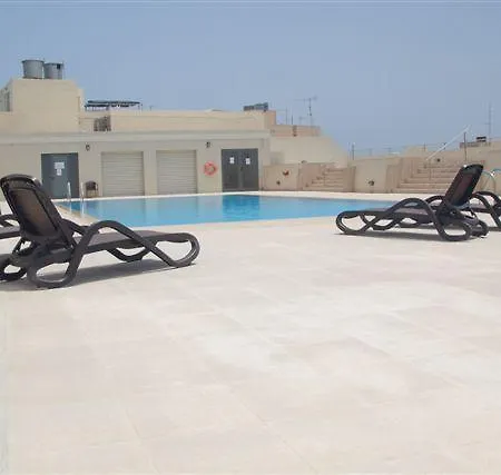Stylish With Pool Marsaskala